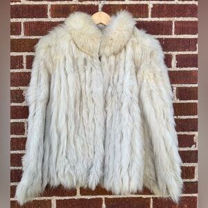 Vintage Genuine Fox Fur Coat Size Small Stunning Vintage Piece chić Classic